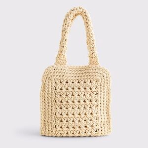 Abercrombie and Fitch straw holiday tote